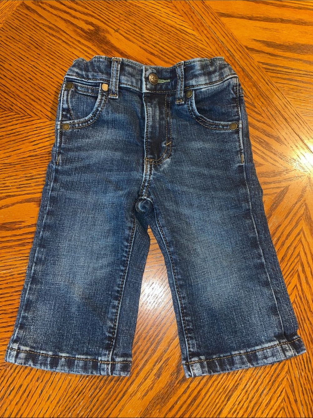 Wrangler Retro Slim Straight, size 1 T Reg